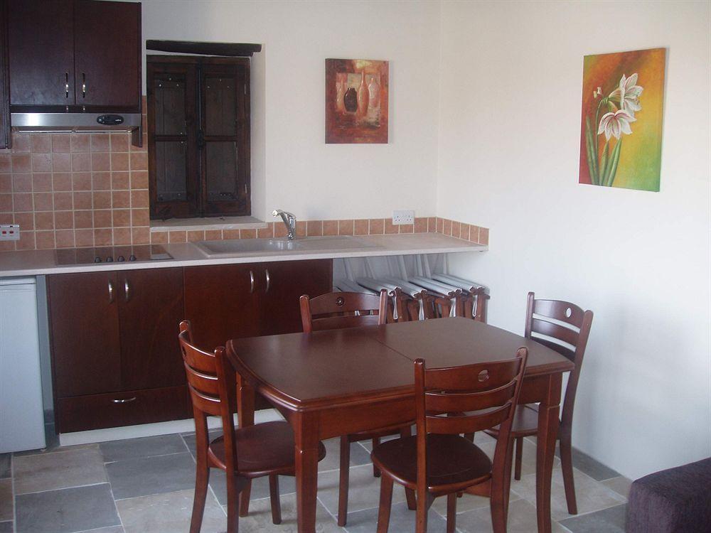 Ferienwohnung Niovi House Tochni Exterior foto