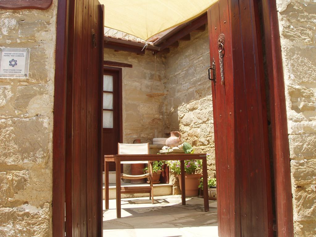 Ferienwohnung Niovi House Tochni Exterior foto